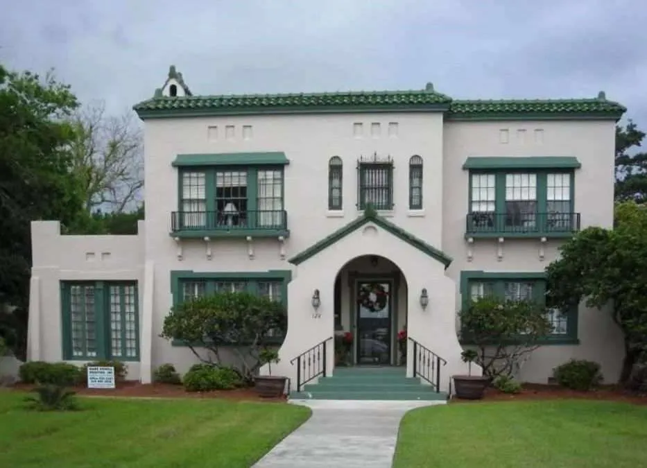Why Should You Hire a Professional Painter for Your Home